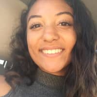 Sitter Profile Image: Elyssa J.