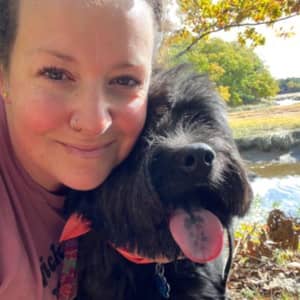 Sitter Profile Image: Julie M.