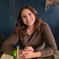 Sitter Profile Image: Elizabeth B.