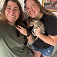 Sitter Profile Image: Ellen & Emma S.