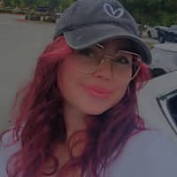 Sitter Profile Image: Hayley C.