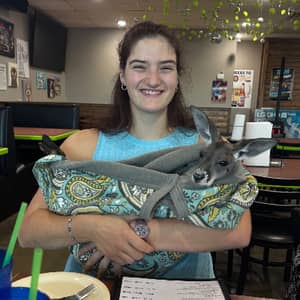 Sitter Profile Image: Paula L.