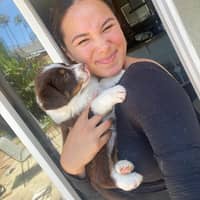 Sitter Profile Image: Veronica M.