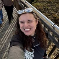 Sitter Profile Image: Gabi R.