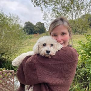 Sitter Profile Image: Izzie P.