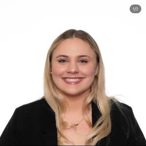 Sitter Profile Image: Sophia H.