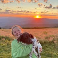 Sitter Profile Image: Madalyn B.