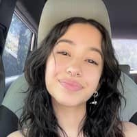 Sitter Profile Image: Amaris O.