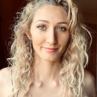 Sitter Profile Image: celeste r.