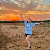 Sitter Profile Image: Liv G.