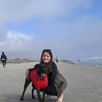 Sitter Profile Image: Elizabeth R.