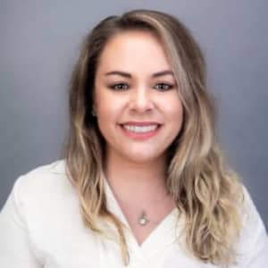 Sitter Profile Image: Raquel C.