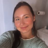 Sitter Profile Image: Carley A.