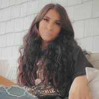 Sitter Profile Image: Catherine H.