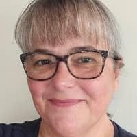 Sitter Profile Image: Elizabeth H.