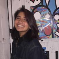 Sitter Profile Image: Isabel V.