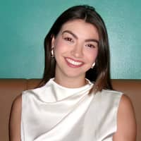 Sitter Profile Image: Gabriela C.