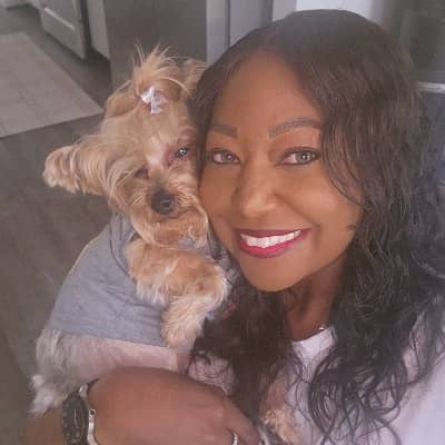 Sitter Profile Image: LaToya J.