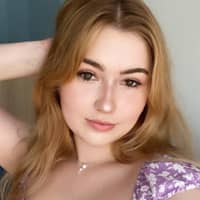 Sitter Profile Image: Angelina M.