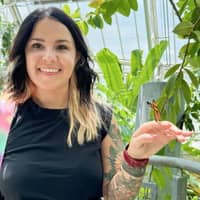 Sitter Profile Image: Stephanie J.