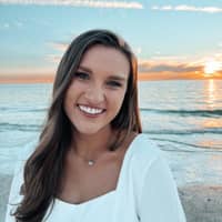 Sitter Profile Image: Rhonda F.