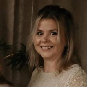 Sitter Profile Image: Camilla J.