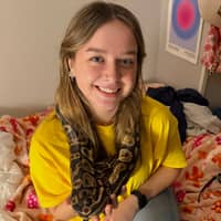 Sitter Profile Image: Erin G.