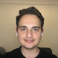 Immagine del profilo del sitter: Elyar P.