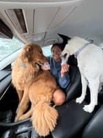 Sitter Profile Image: Mia F.