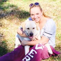 Sitter Profile Image: Abigail J.