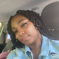 Sitter Profile Image: Destiney L.