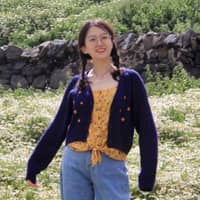 Sitter Profile Image: Yujie Z.