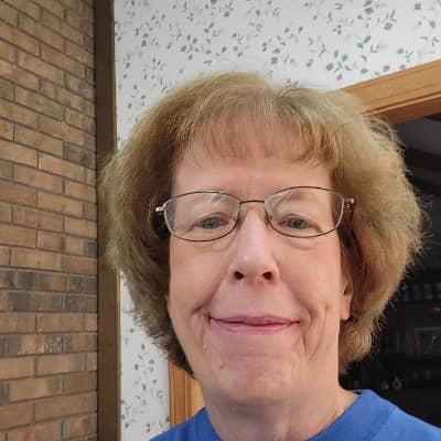 Sitter Profile Image: Deborah Y.