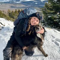 Sitter Profile Image: Madison T.