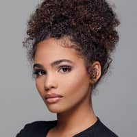 Sitter Profile Image: alanya j.