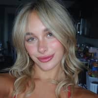 Sitter Profile Image: Alyssa L.