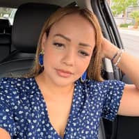 Sitter Profile Image: Diana R.