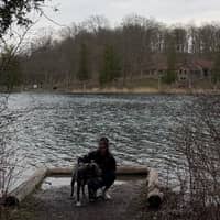 Sitter Profile Image: Emelia I.