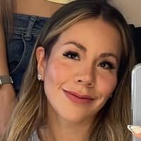 Sitter Profile Image: Kenia A.