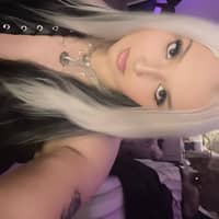 Sitter Profile Image: Renee M.