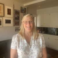 Sitter Profile Image: Wendy M.