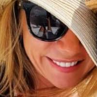 Sitter Profile Image: Justina L.