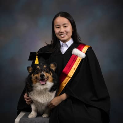 Sitter Profile Image: Lou H.