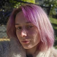 Sitter Profile Image: Annie M.