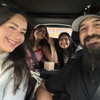 Sitter Profile Image: Silvia & Emily & Jose H.