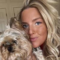 Sitter Profile Image: Courtney W.