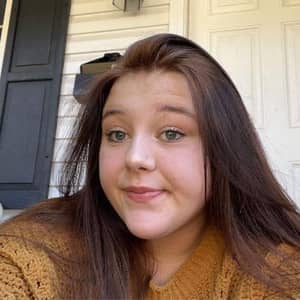 Sitter Profile Image: Haley P.