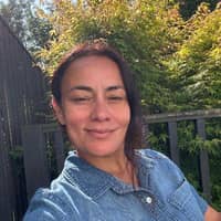 Sitter Profile Image: Analia H.
