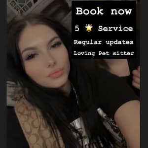 Sitter Profile Image: Chloe L.