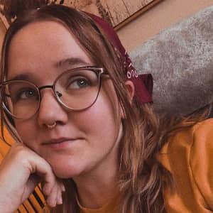 Sitter Profile Image: Caitlin H.